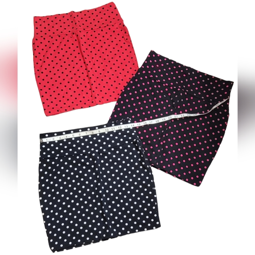 Set of three polka dot skirts - Picture 2 of 2